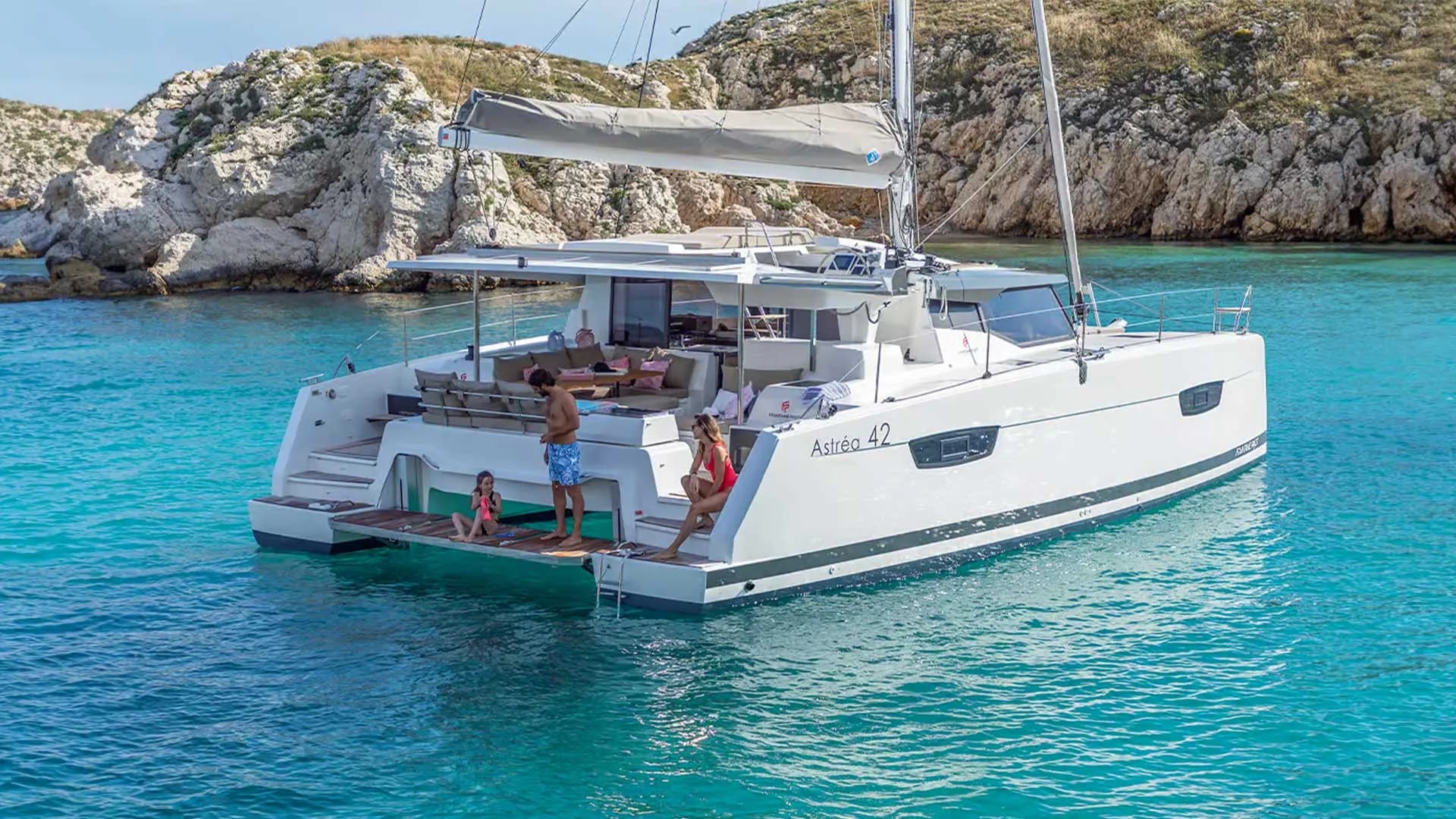 Catamaran Astréa 42 — photo 2