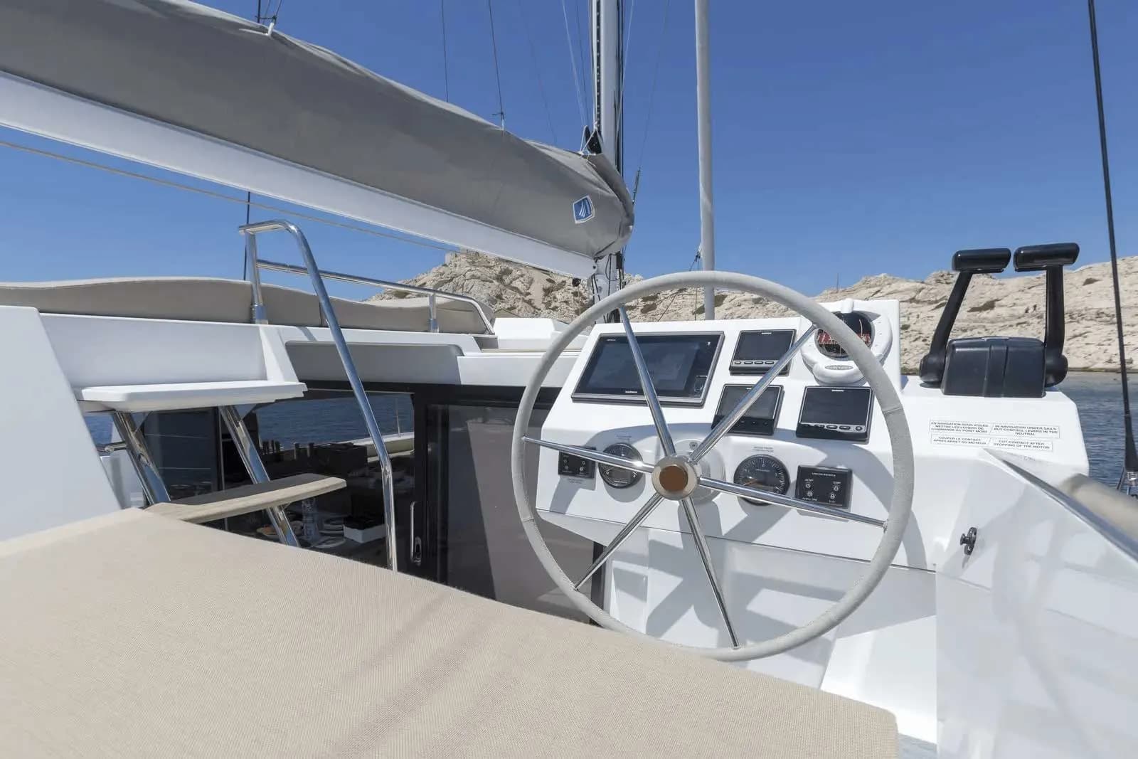 Catamaran Astréa 42 — photo 7