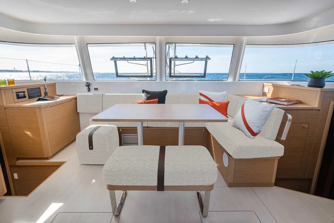 Catamaran Excess 14 — photo 10
