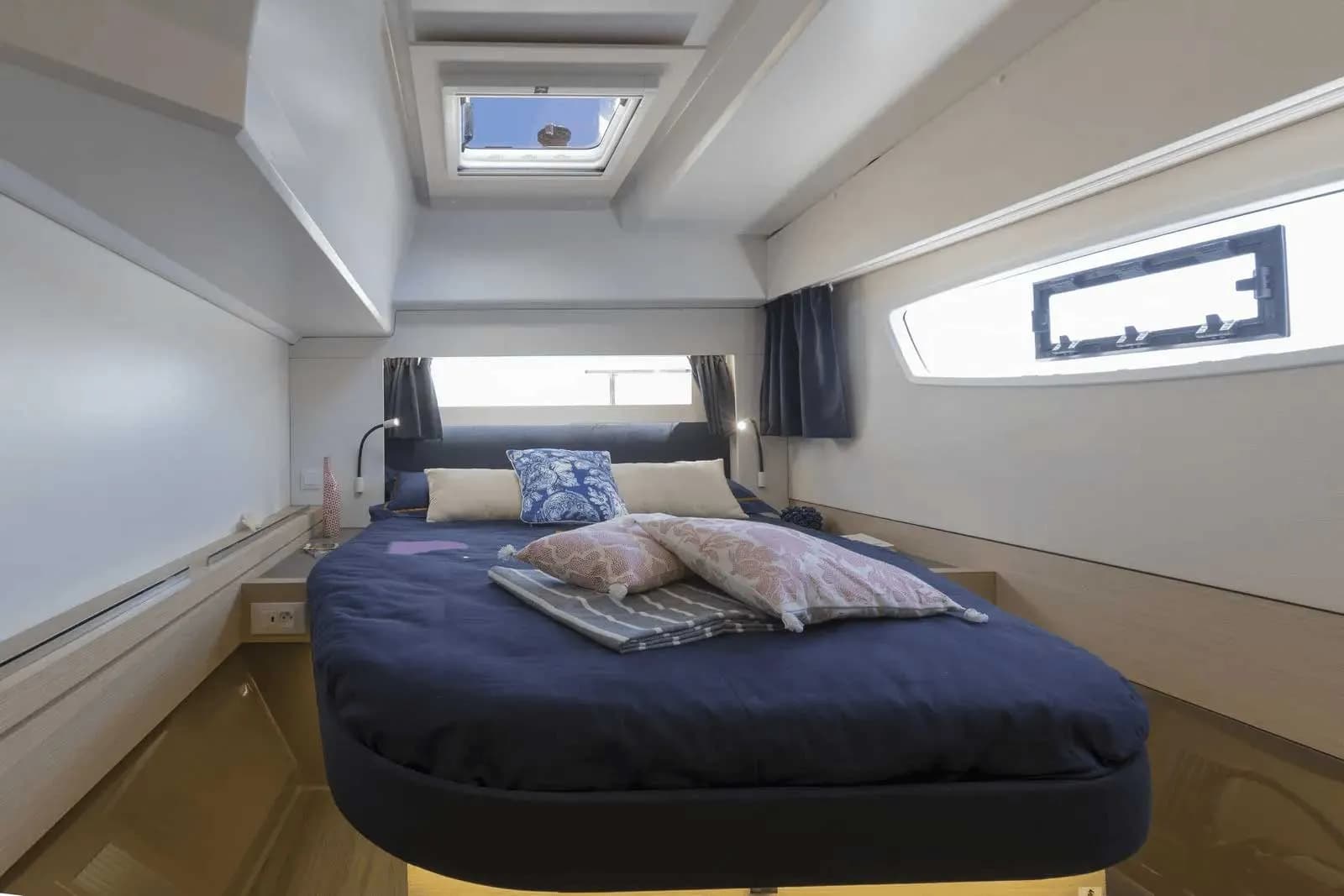 Catamaran Astréa 42 — photo 9