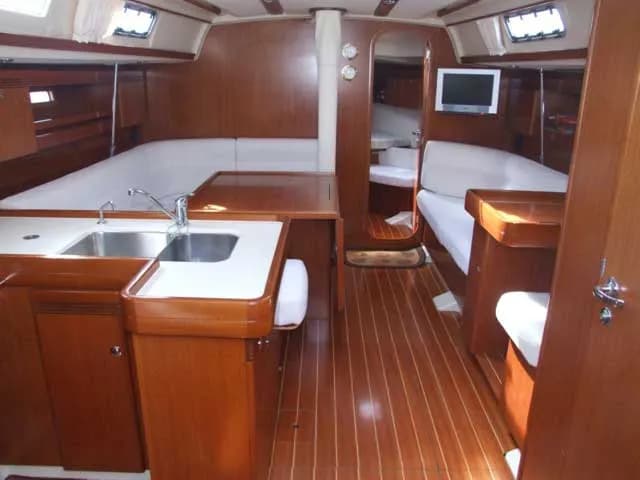 Voilier Dufour 44 — photo 10