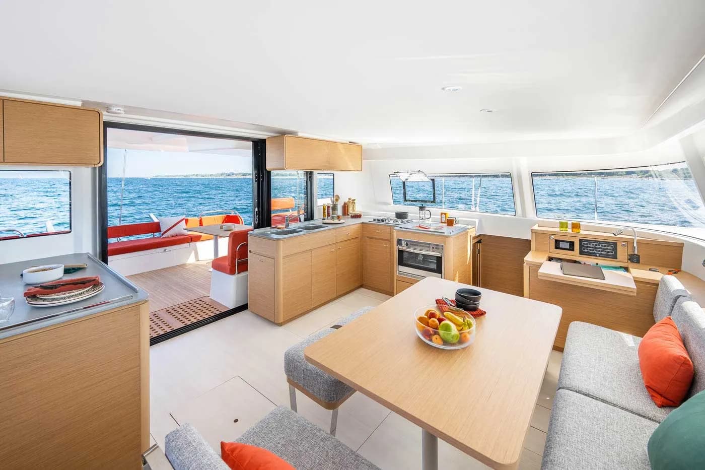 Catamaran Excess 14 — photo 7