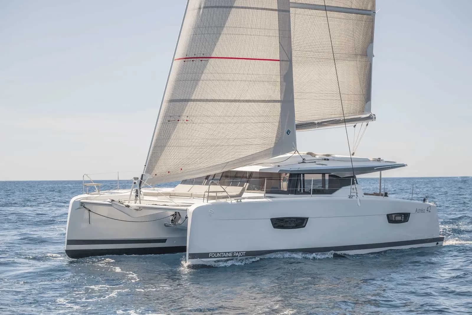 Catamaran Astréa 42